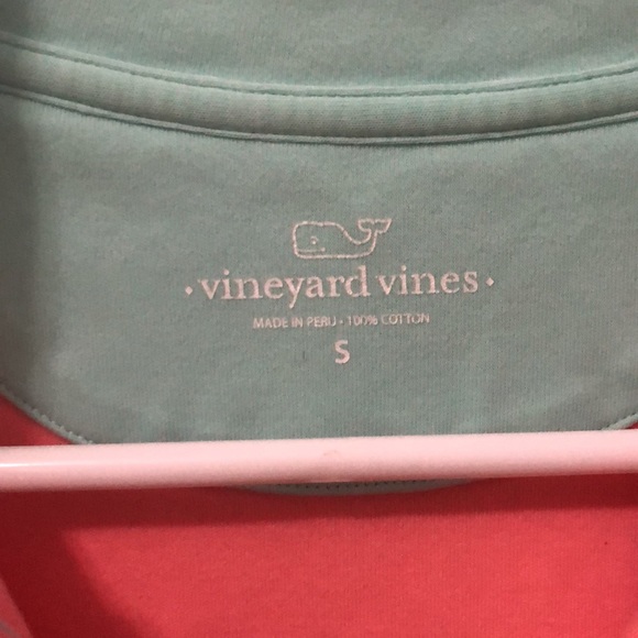 Vineyard Vines Half Zip - Picture 3 of 3